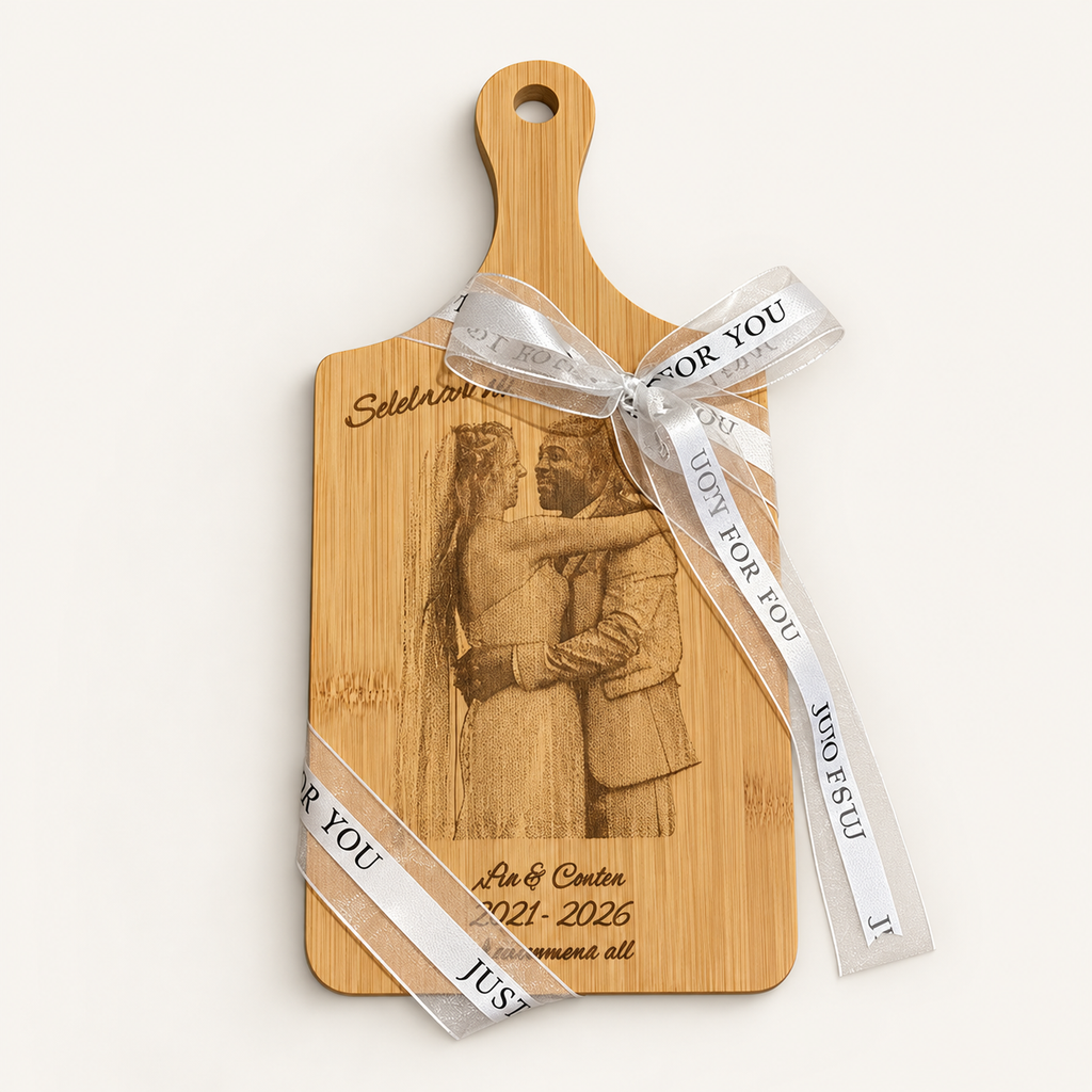 Bamboe snijplank met fotogravure en optionele Just for you ribbon