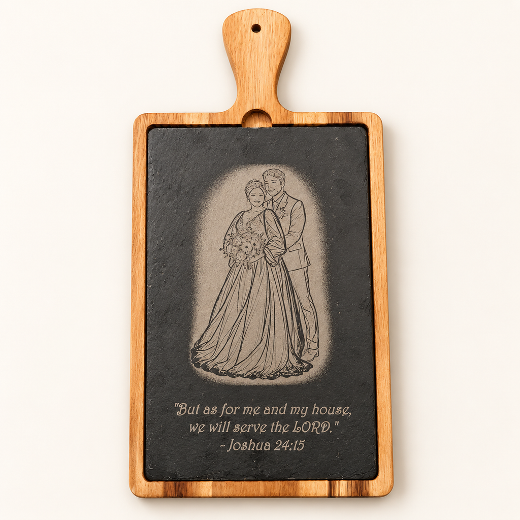 Houten serveerplank met leisteen en persoonlijke gravure